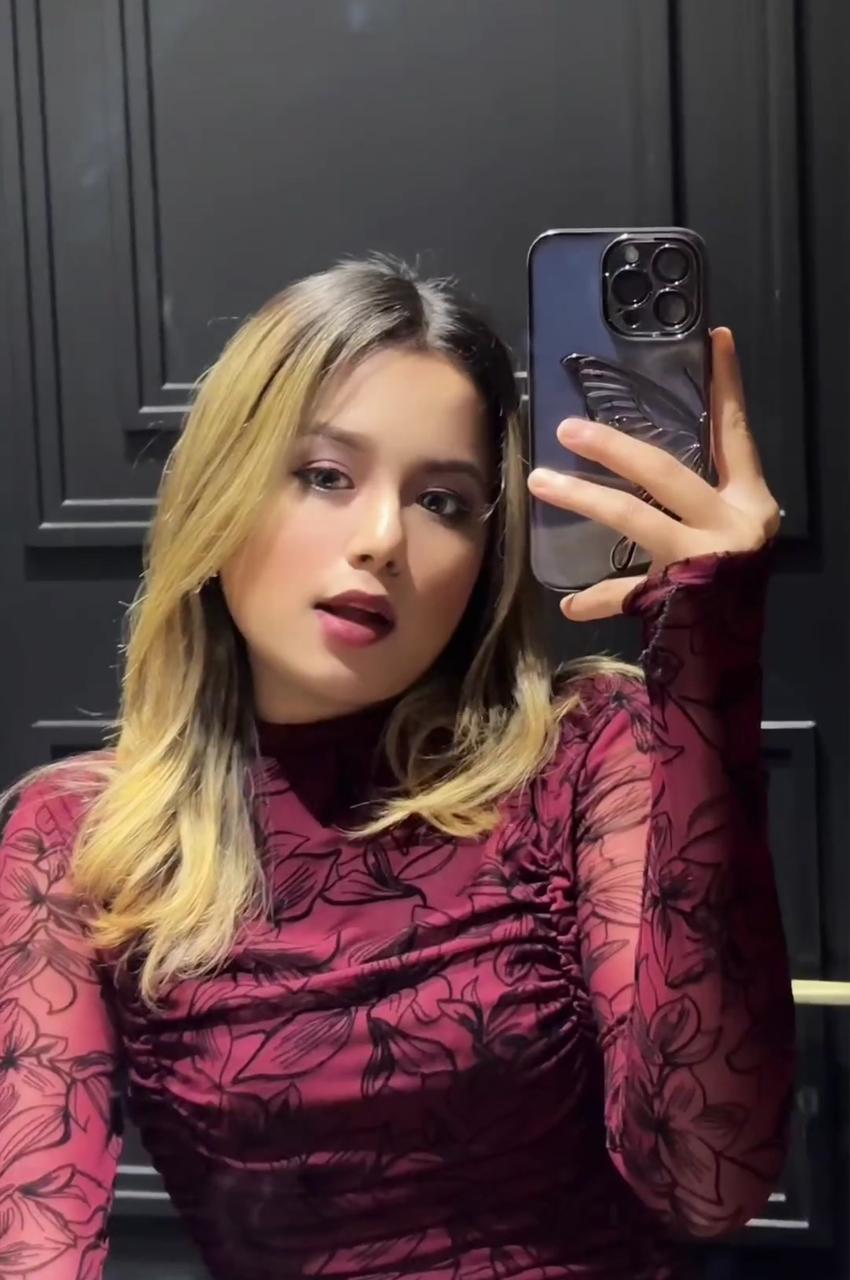 Low Price Hathras Call Girl Service